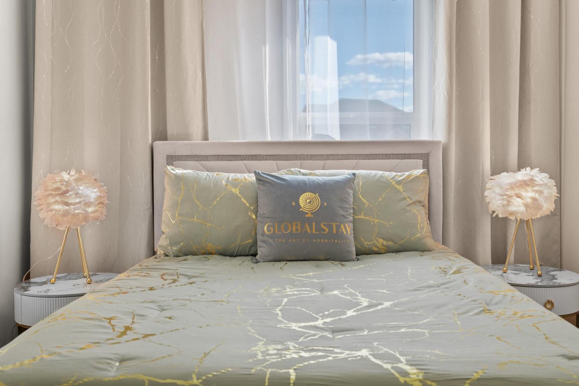 Globalstay New Apartments In Cranbrook Free Street Parking YYC Buitenkant foto