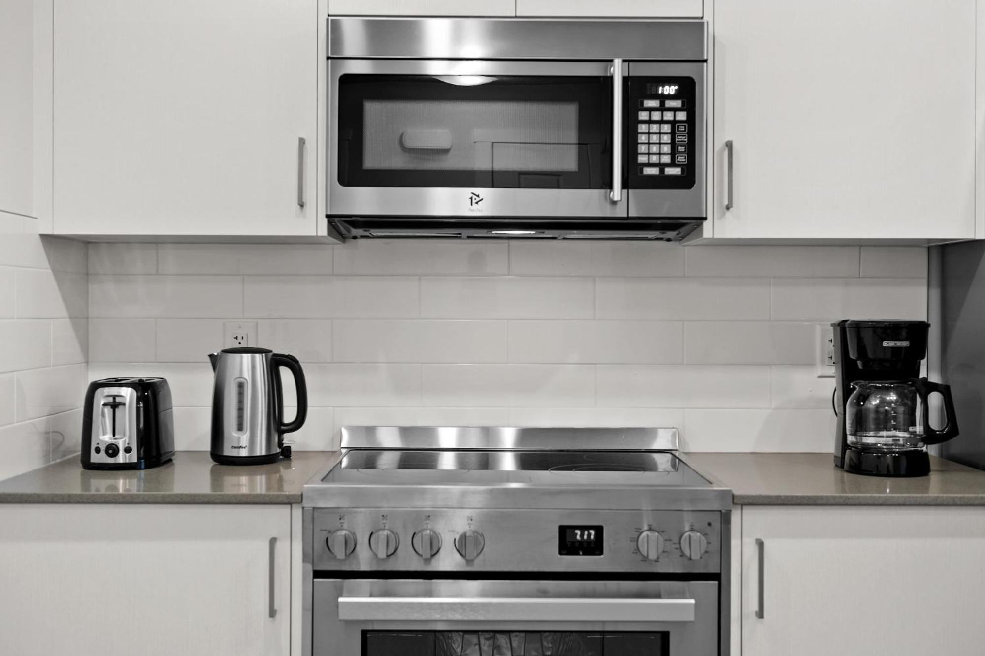 Globalstay New Apartments In Cranbrook Free Street Parking YYC Buitenkant foto